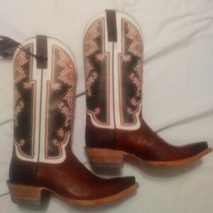 ARIAT Alameda Leather Western Boots Pink White & Brown Rare size 9M NWT